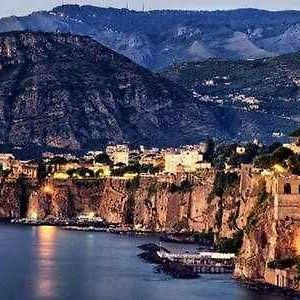 Skyline Sorrento
